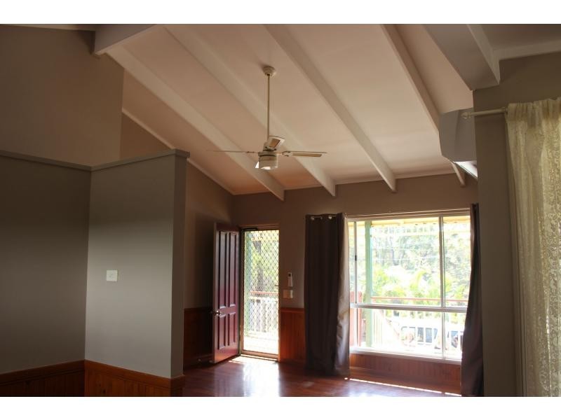 41 Cooee Crescent, Macleay Island QLD 4184