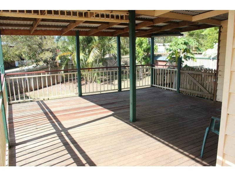 41 Cooee Crescent, Macleay Island QLD 4184