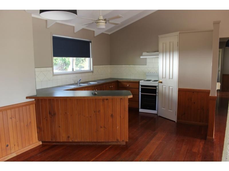 41 Cooee Crescent, Macleay Island QLD 4184