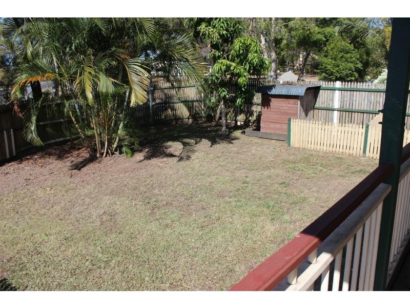 41 Cooee Crescent, Macleay Island QLD 4184