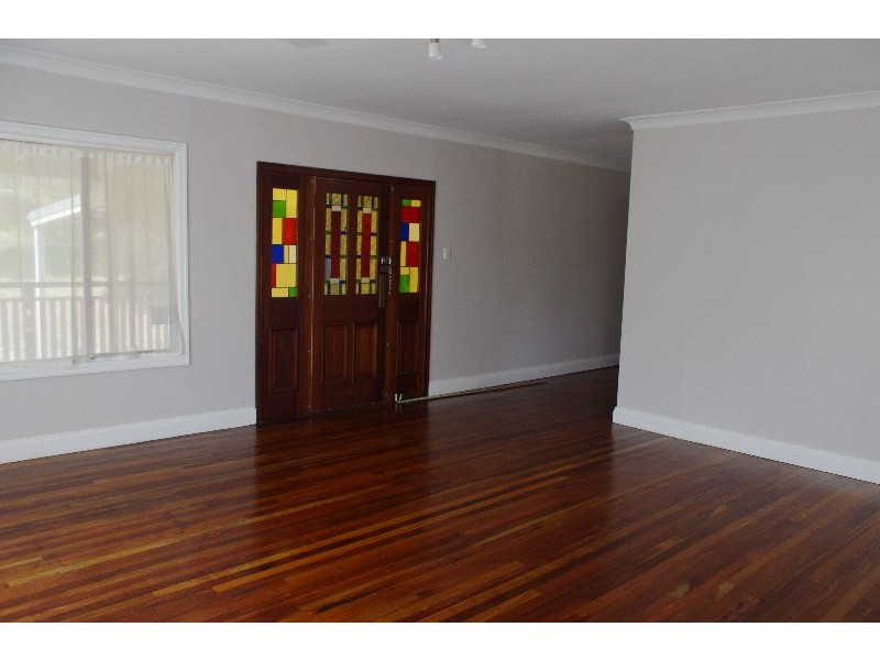 4 Barramundi Street, Macleay Island QLD 4184