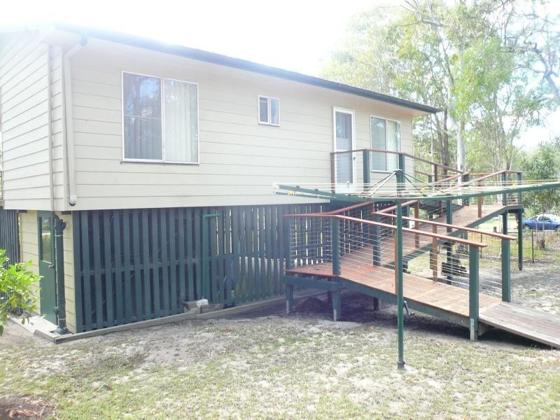 24 Wanda Street, Macleay Island QLD 4184