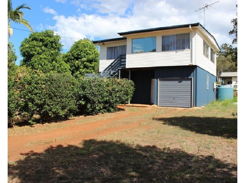 14 Betty Street, Macleay Island QLD 4184
