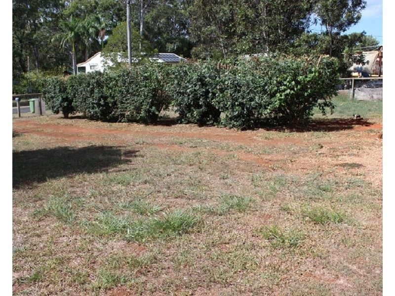 14 Betty Street, Macleay Island QLD 4184