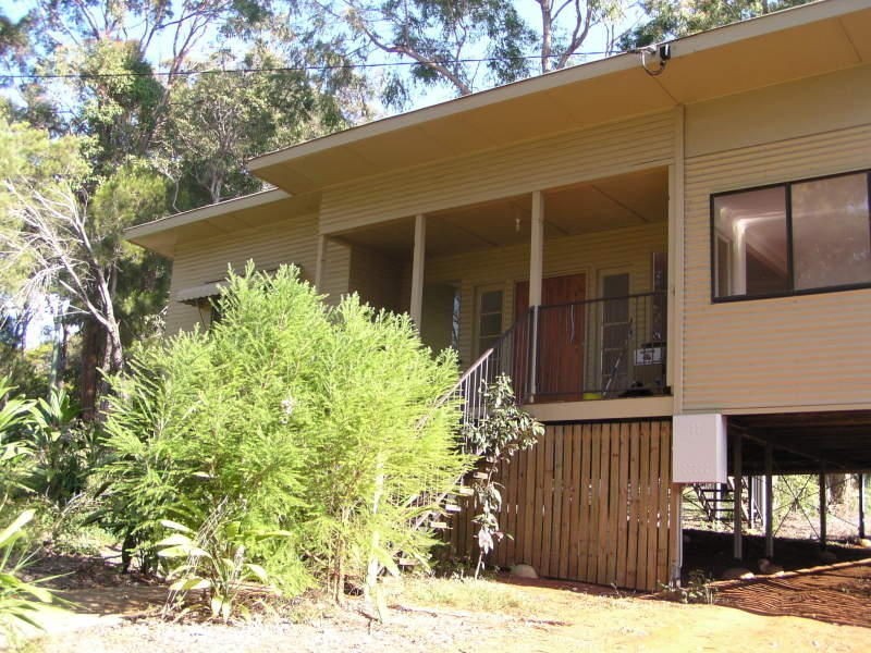 113 High Central Road, Macleay Island QLD 4184