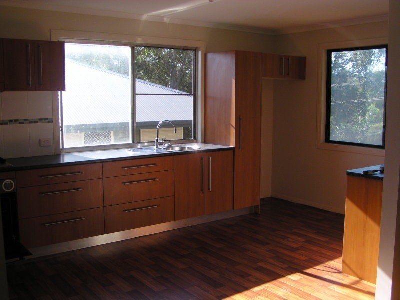 113 High Central Road, Macleay Island QLD 4184