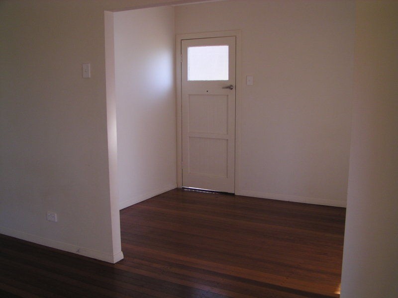 113 High Central Road, Macleay Island QLD 4184