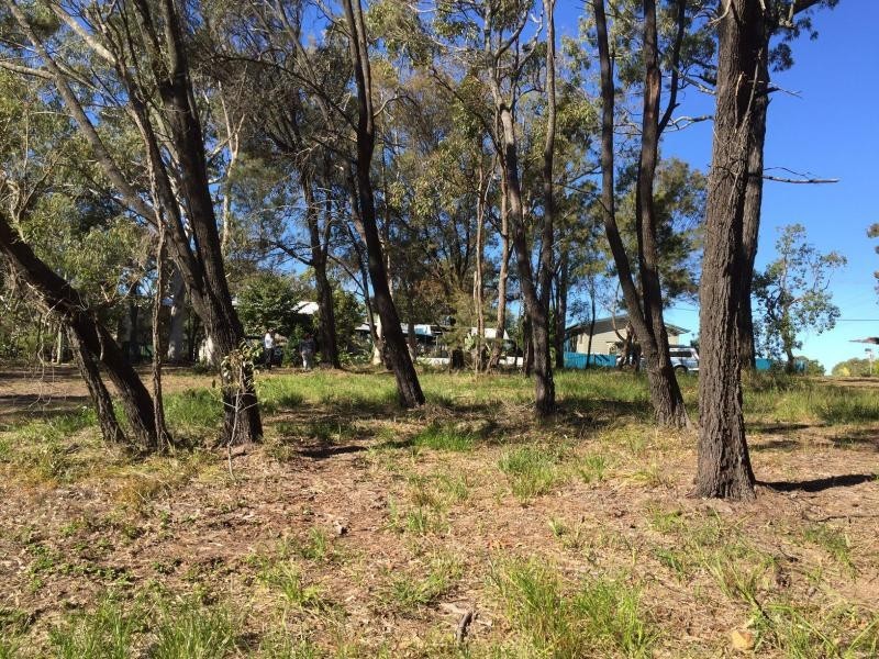 11 Ilya Street, Macleay Island QLD 4184