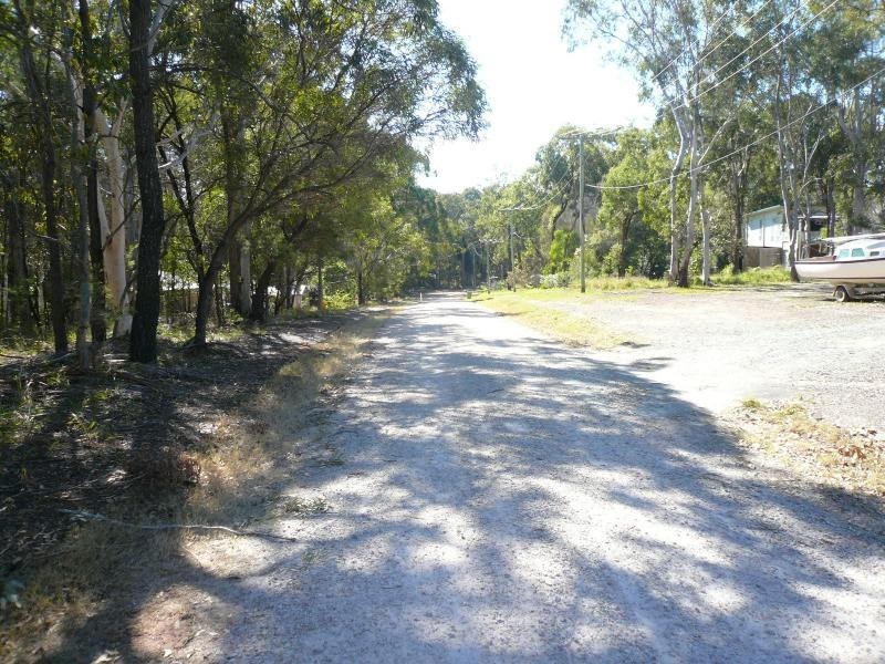 11 Ilya Street, Macleay Island QLD 4184