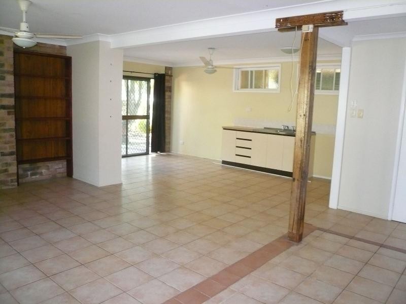 12 Citron Street, Macleay Island QLD 4184