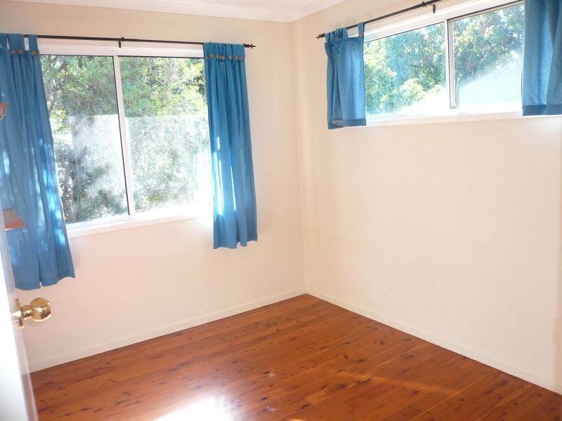 12 Citron Street, Macleay Island QLD 4184