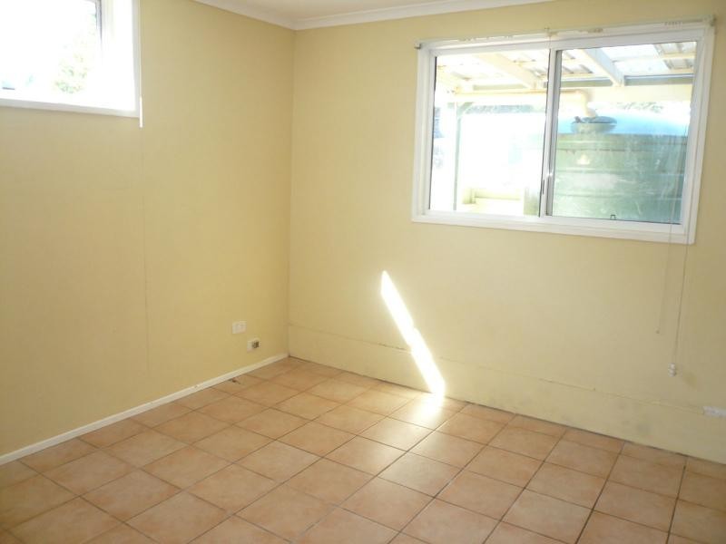 12 Citron Street, Macleay Island QLD 4184