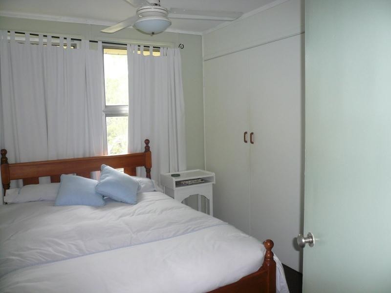11 Lemontree Drive, Macleay Island QLD 4184