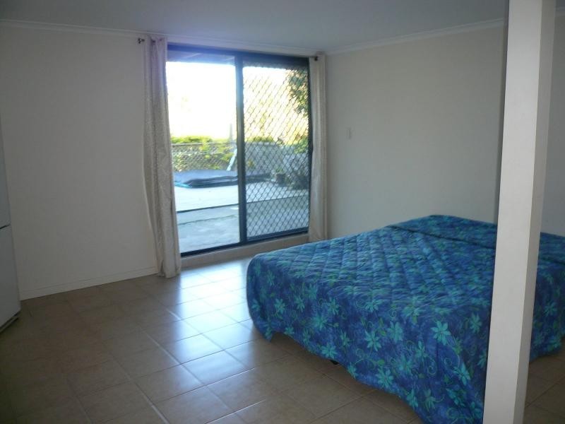15 Ashton Street, Macleay Island QLD 4184