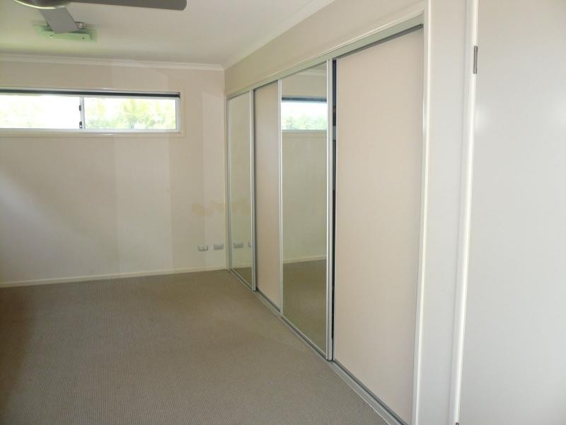 7 Donald Street, Macleay Island QLD 4184
