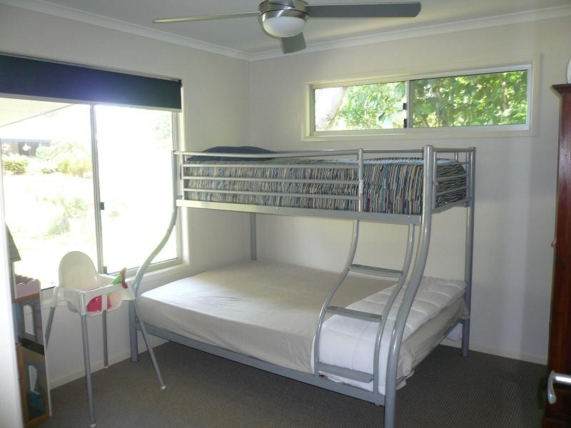 7 Donald Street, Macleay Island QLD 4184