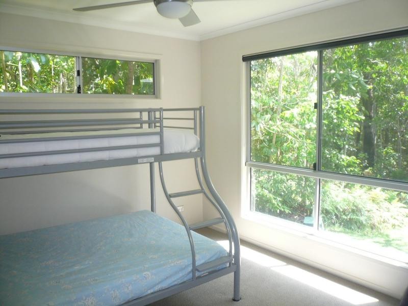 7 Donald Street, Macleay Island QLD 4184