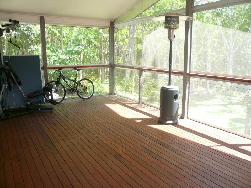 7 Donald Street, Macleay Island QLD 4184