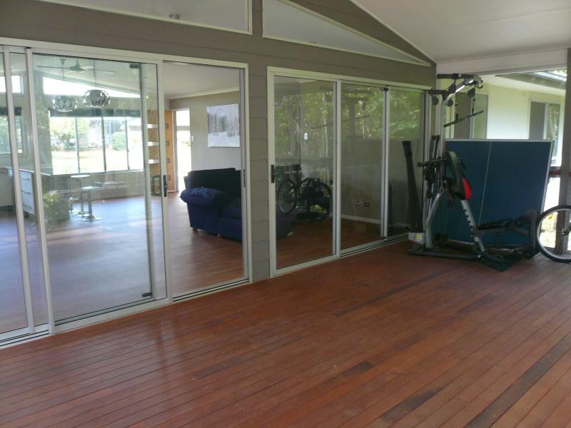 7 Donald Street, Macleay Island QLD 4184
