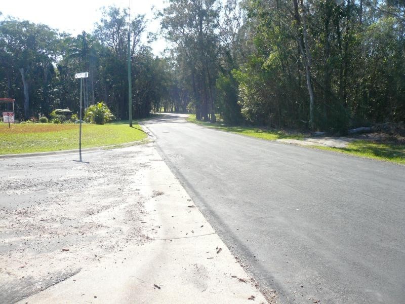 5 Thomas Street, Macleay Island QLD 4184