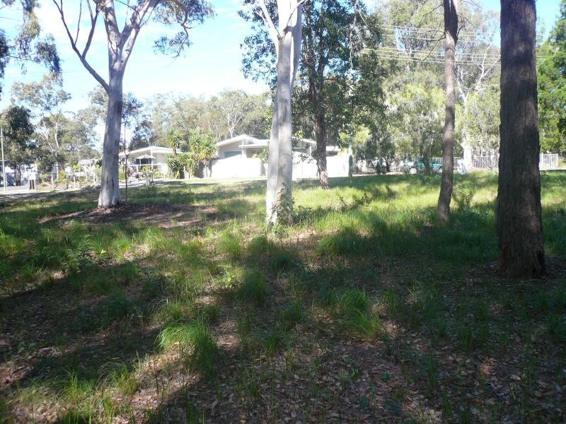 3-5 Dalpura Street, Macleay Island QLD 4184