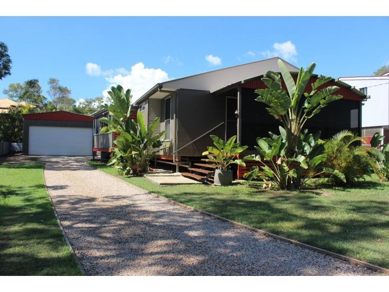 22 Alkira Street, Macleay Island QLD 4184
