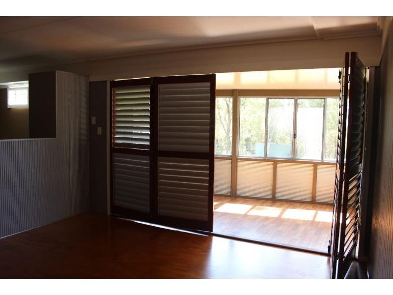 22 Alkira Street, Macleay Island QLD 4184