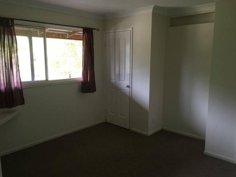 10 Scotts Road, Macleay Island QLD 4184