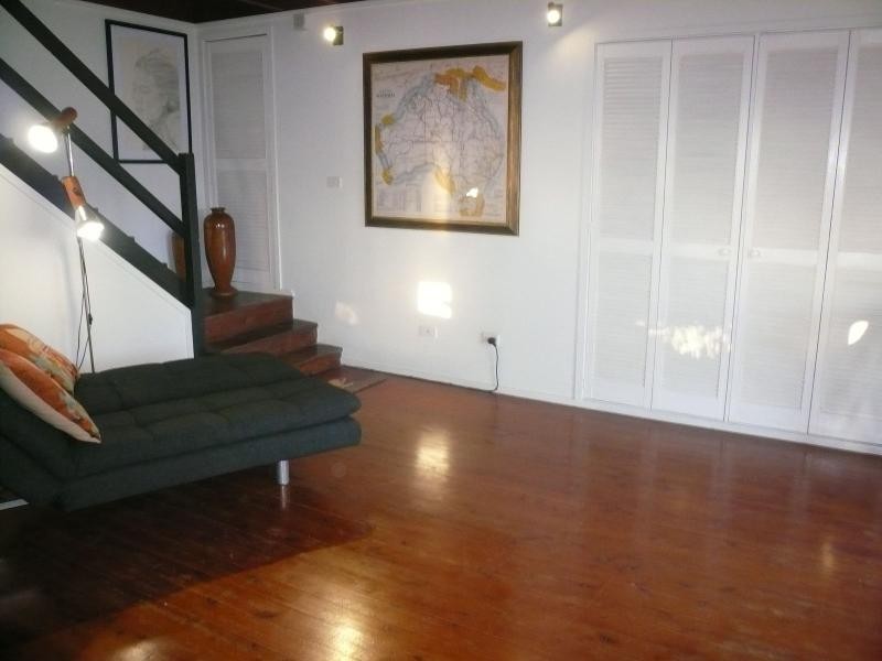 19 Eastbourne Terrace, Macleay Island QLD 4184