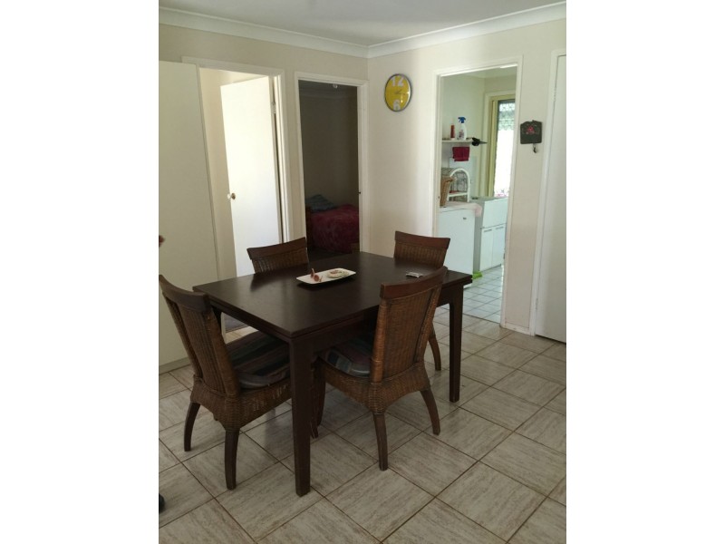 24 Treasure Island Avenue St, Karragarra Island QLD 4184