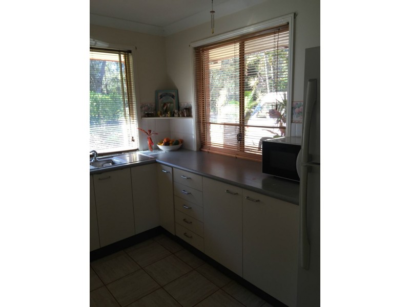 24 Treasure Island Avenue St, Karragarra Island QLD 4184