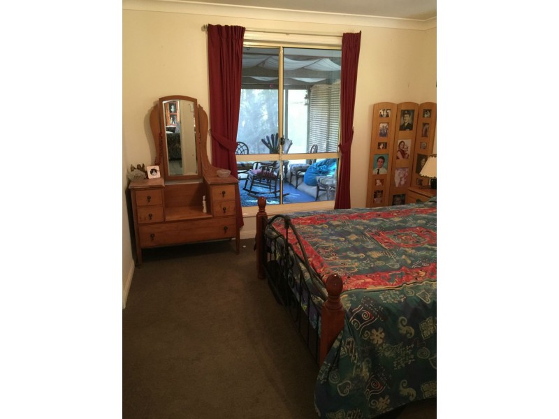 24 Treasure Island Avenue St, Karragarra Island QLD 4184
