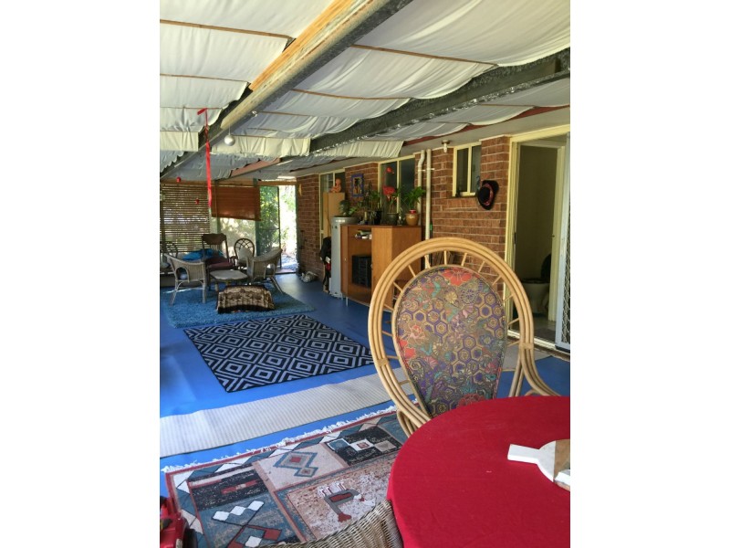 24 Treasure Island Avenue St, Karragarra Island QLD 4184