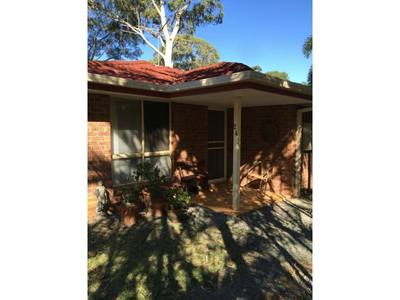 24 Treasure Island Avenue St, Karragarra Island QLD 4184