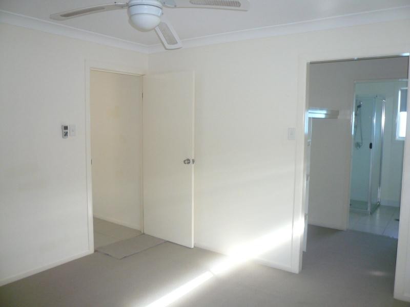 2 Morwong Street, Macleay Island QLD 4184