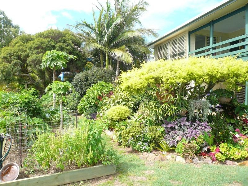 32 Koonwarra Parade, Macleay Island QLD 4184