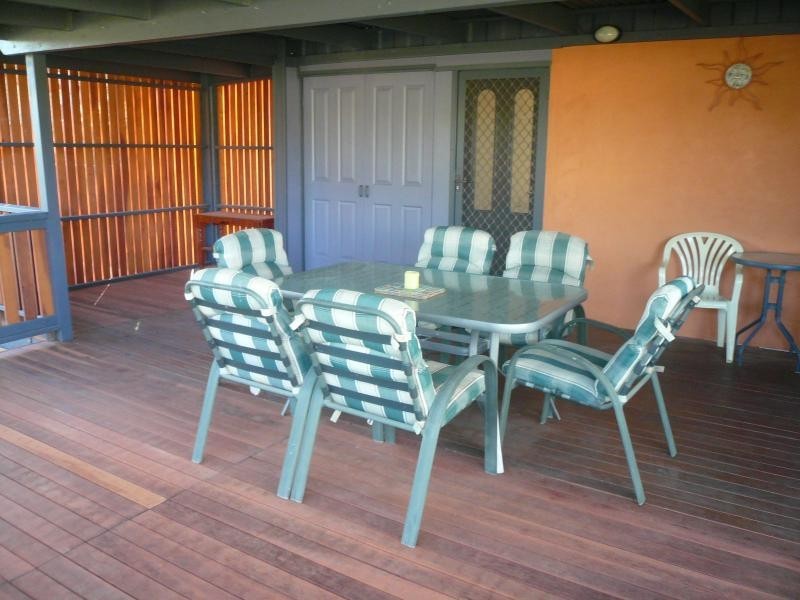15 Jan Street, Macleay Island QLD 4184