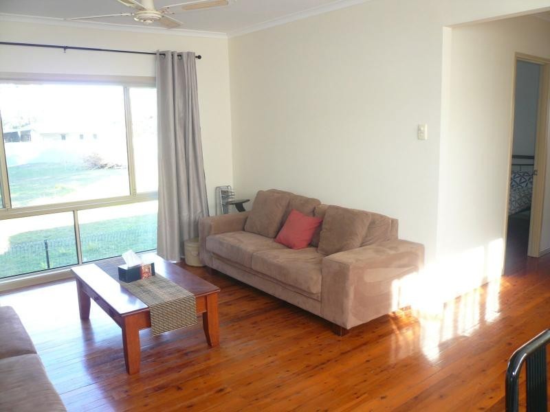 15 Jan Street, Macleay Island QLD 4184