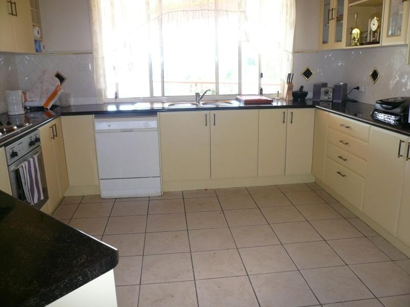 7 Ilya Street, Macleay Island QLD 4184