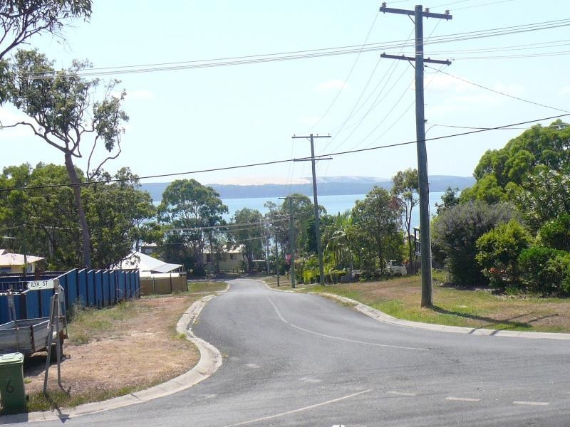 7 Ilya Street, Macleay Island QLD 4184