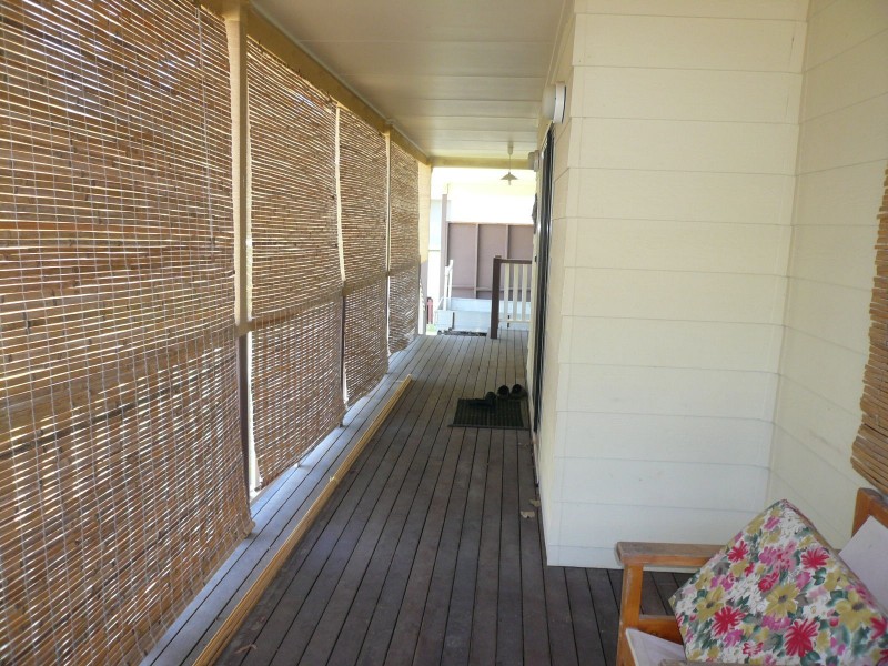16 Nugent Street, Macleay Island QLD 4184