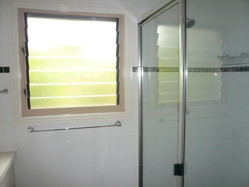 27 Mawarra Street, Macleay Island QLD 4184