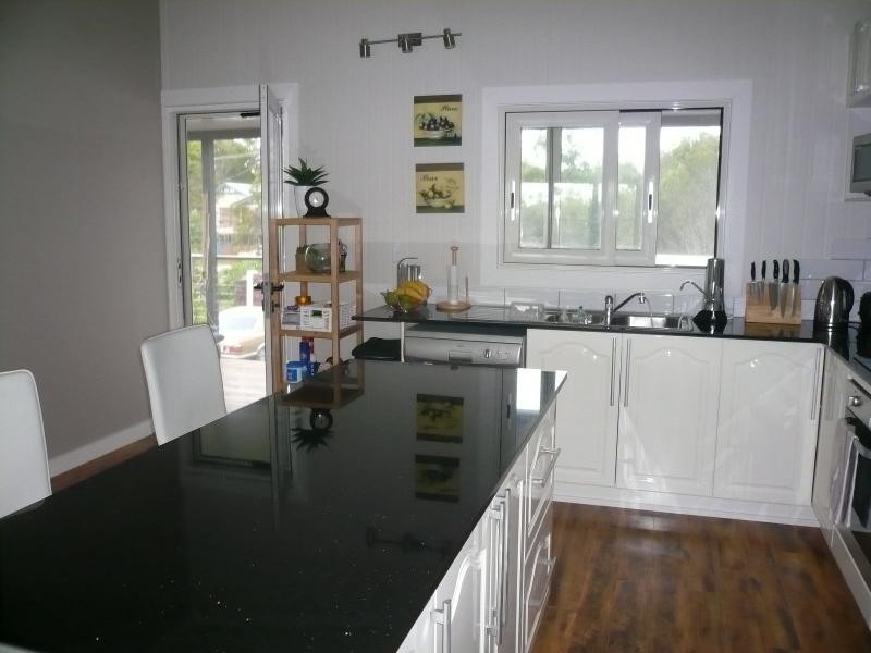 2 Percival Street, Macleay Island QLD 4184