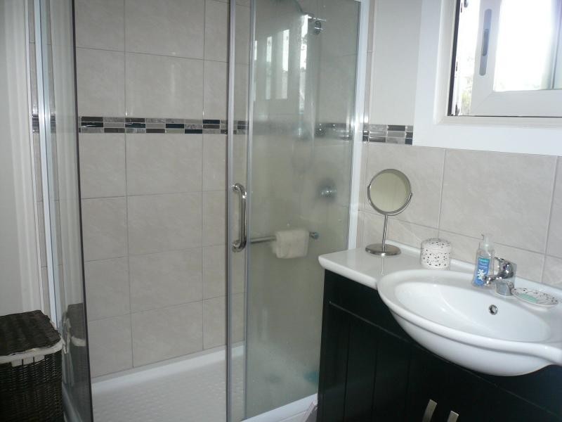 2 Percival Street, Macleay Island QLD 4184