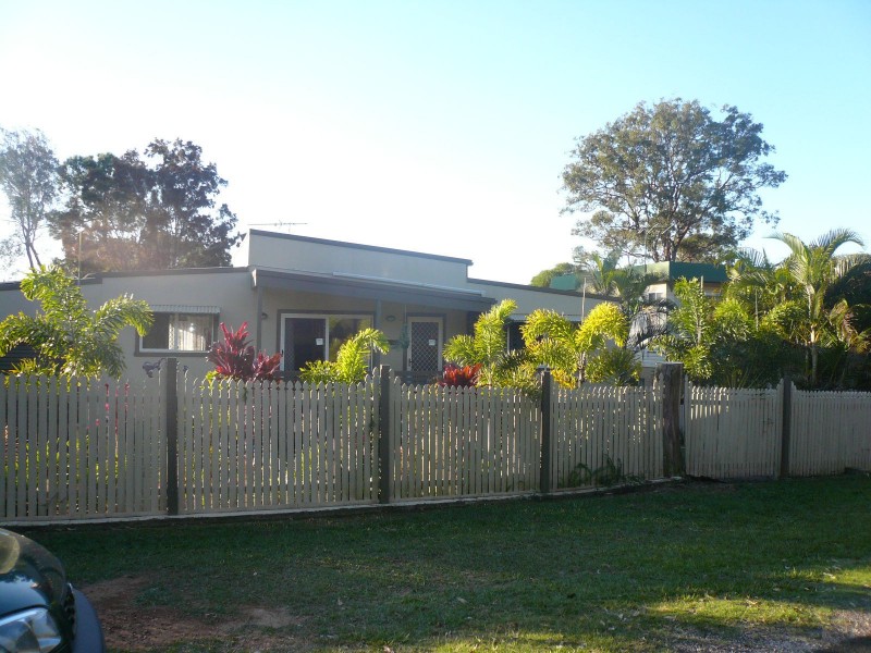 49-51 Scotts Road, Macleay Island QLD 4184