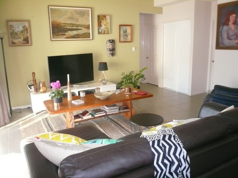 49-51 Scotts Road, Macleay Island QLD 4184