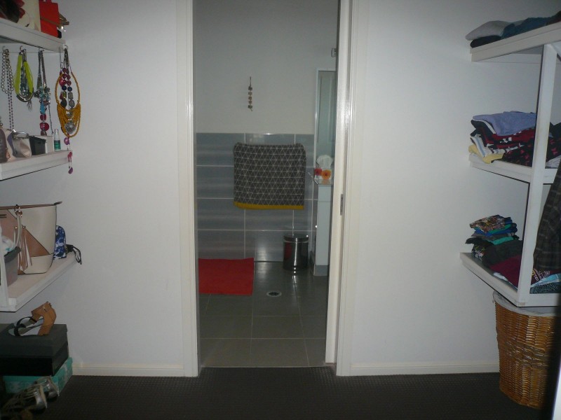 49-51 Scotts Road, Macleay Island QLD 4184