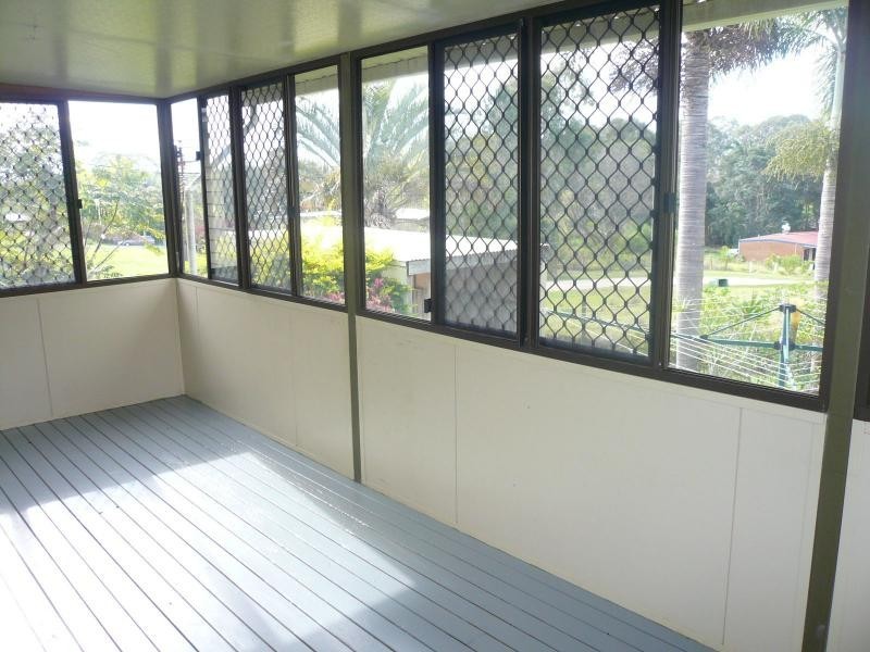 1 Allambie Street, Macleay Island QLD 4184