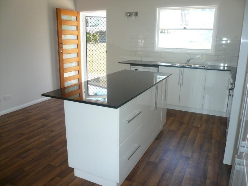 60 Eastbourne Terrace, Macleay Island QLD 4184