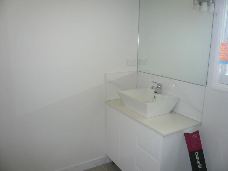 60 Eastbourne Terrace, Macleay Island QLD 4184